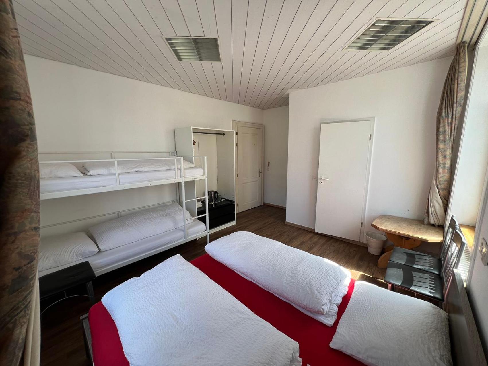 Interlaken Marco Hostel Экстерьер фото