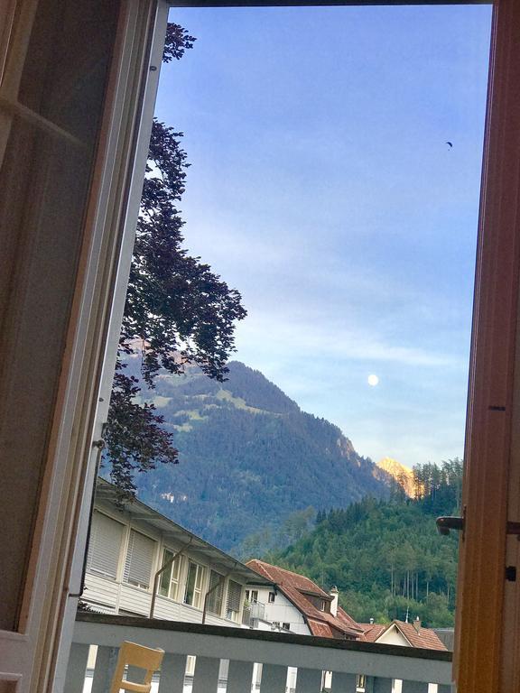 Interlaken Marco Hostel Экстерьер фото